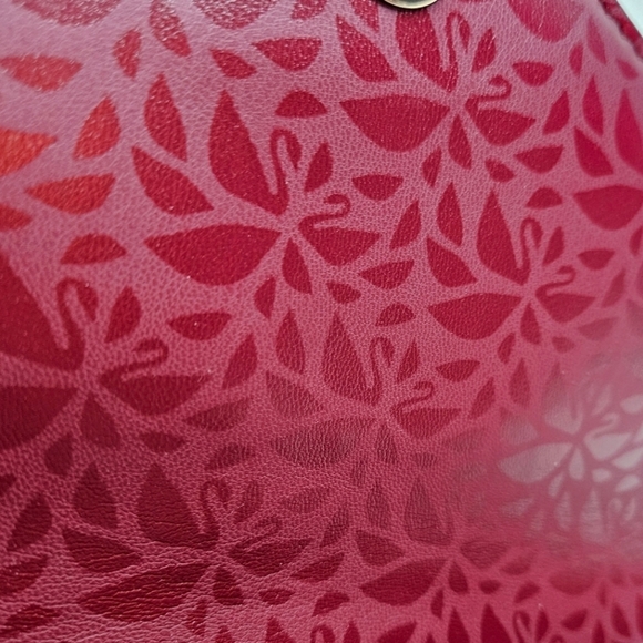 NEW Swarovski Sparkling Holiday Burgundy Velvet Envelope Clutch Bag Crystal - Picture 4 of 7